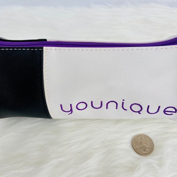 Younique LE Branded Cylinder Makeup Bag! - Picture 2 of 5